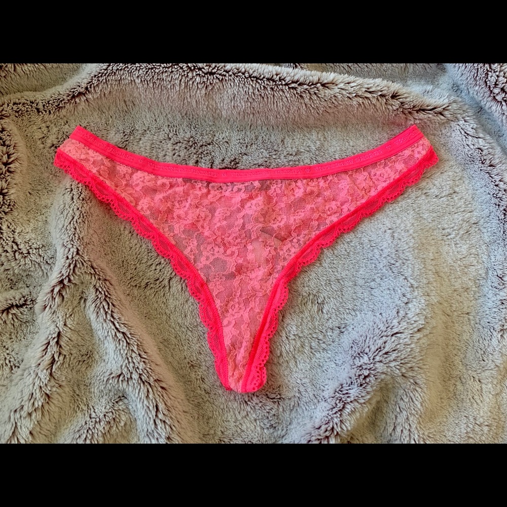 ❗️SOLD Victoria’s Secret Thong